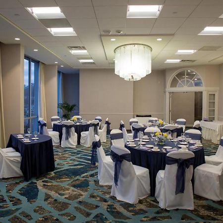 Crowne Plaza Ventura Beach By Ihg Екстериор снимка