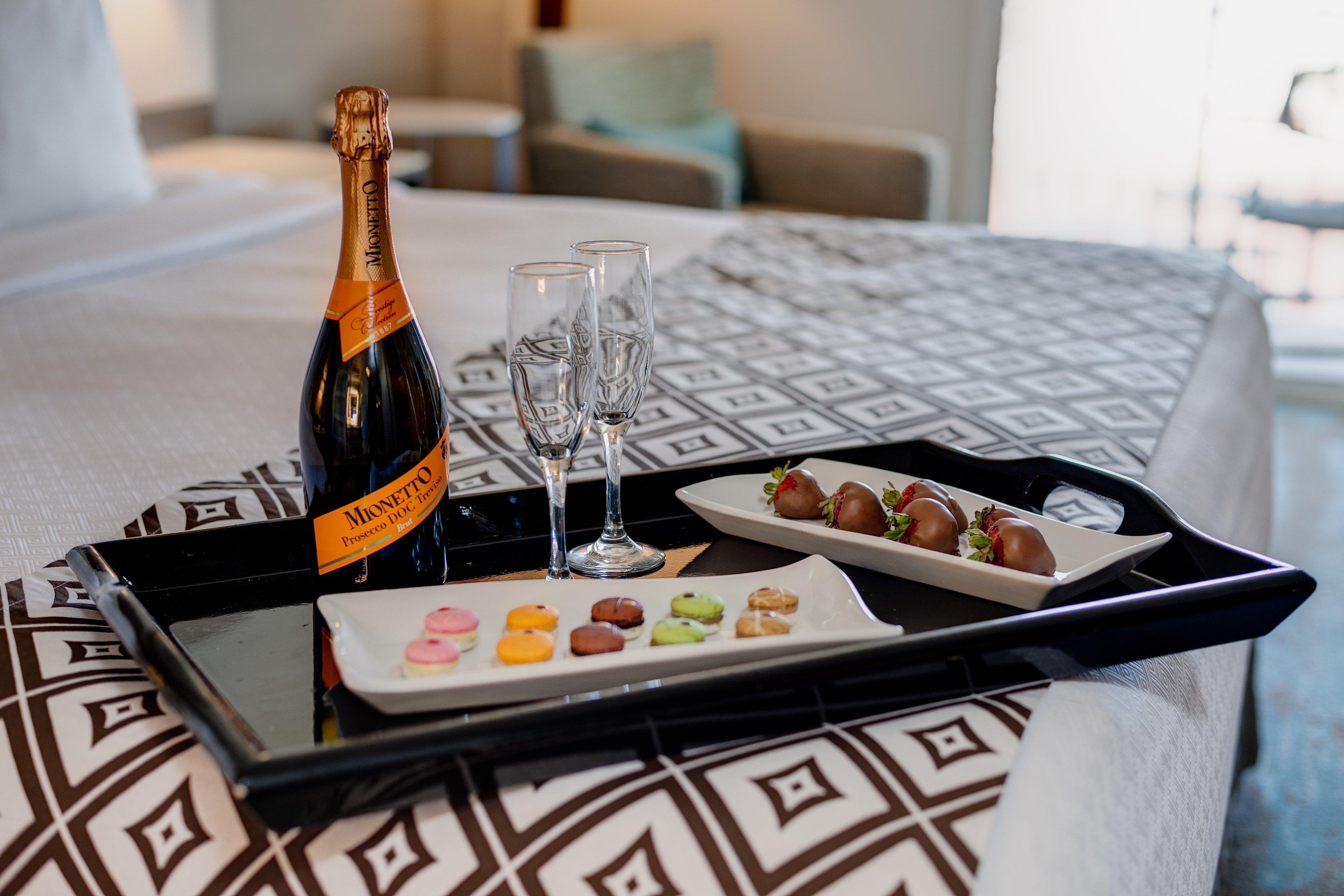 Crowne Plaza Ventura Beach By Ihg Екстериор снимка