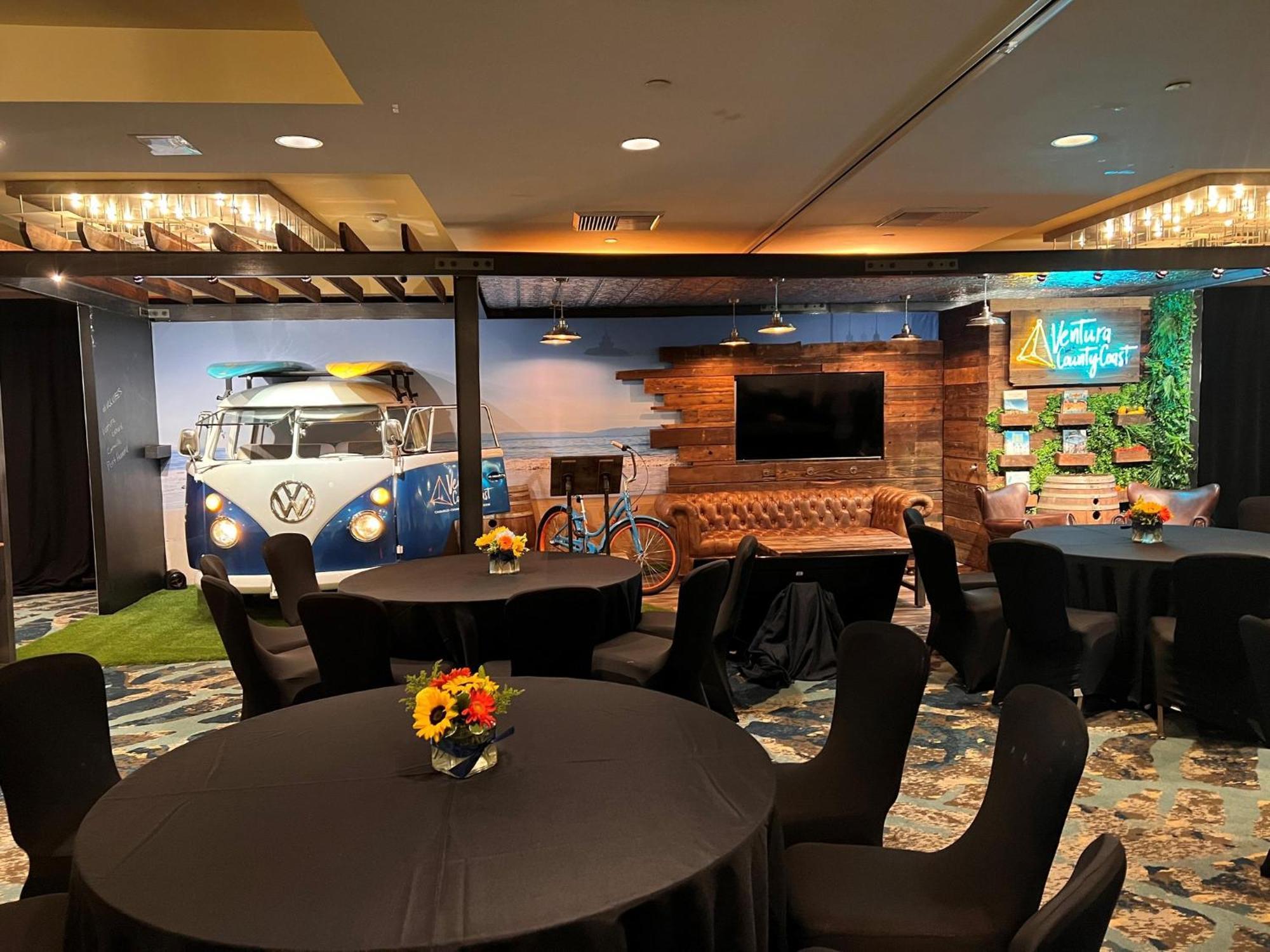 Crowne Plaza Ventura Beach By Ihg Екстериор снимка